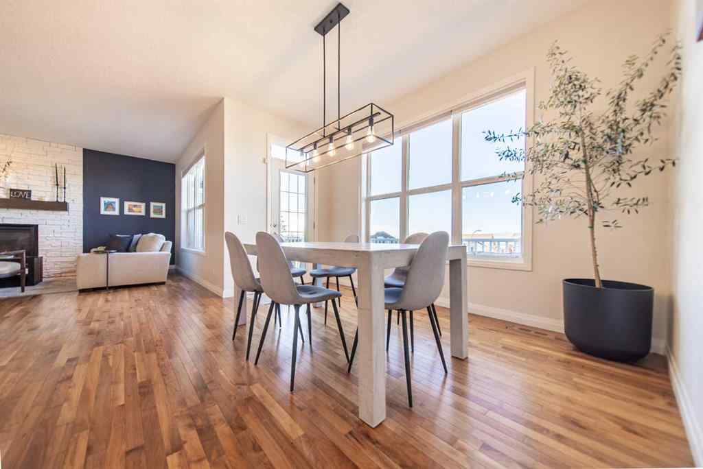 MLS® A2262469 - 27 Sunset Park  in Sunset Ridge Cochrane, Residential