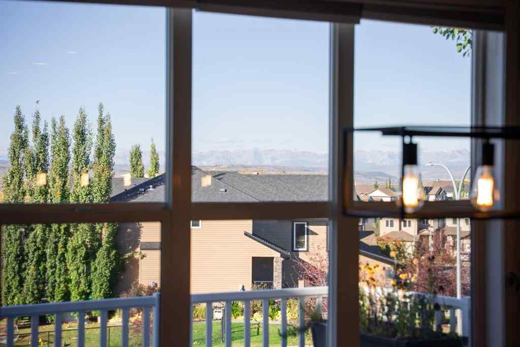 MLS® A2262469 - 27 Sunset Park  in Sunset Ridge Cochrane, Residential