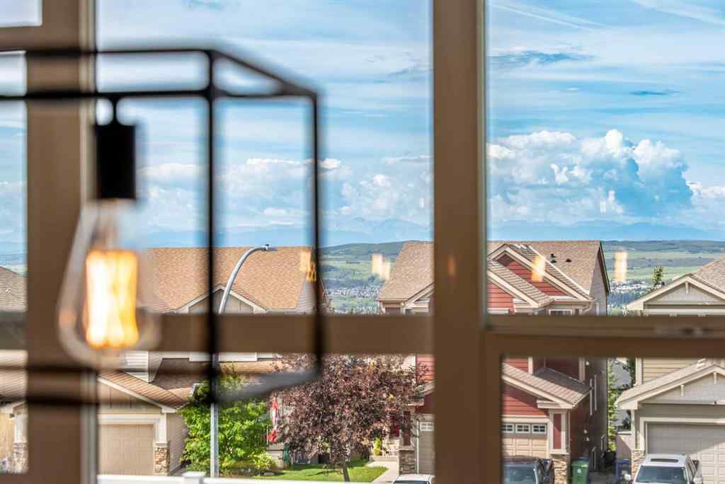 MLS® A2262469 - 27 Sunset Park  in Sunset Ridge Cochrane, Residential