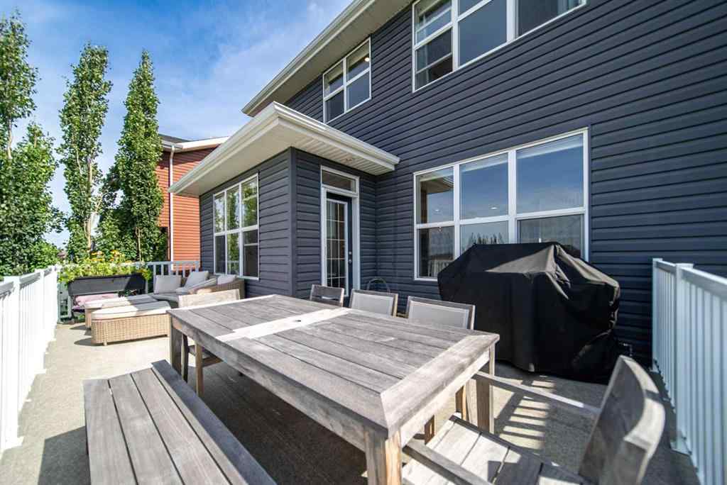 MLS® A2262469 - 27 Sunset Park  in Sunset Ridge Cochrane, Residential