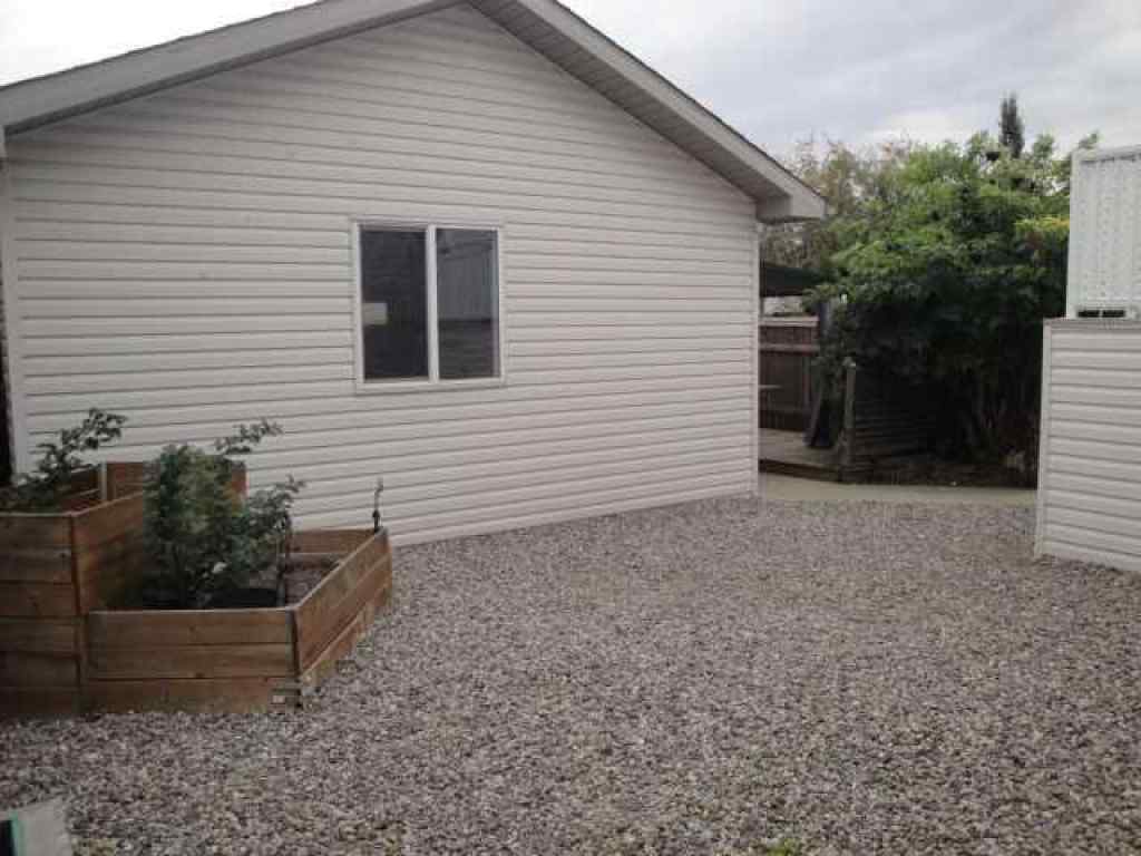 MLS® A2262471 - 315 Lynx Crescent N in Uplands Lethbridge, Residential