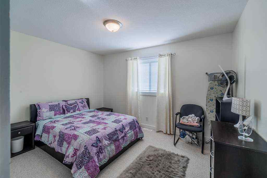 MLS® A2262476 - 65 Fern Glade Crescent  in Fox Run Sylvan Lake, Residential