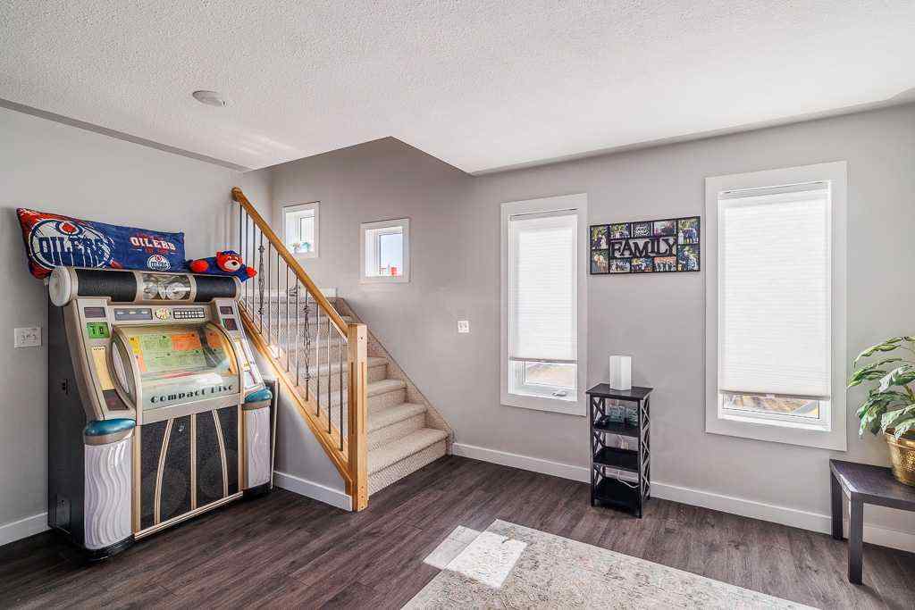 MLS® A2262476 - 65 Fern Glade Crescent  in Fox Run Sylvan Lake, Residential