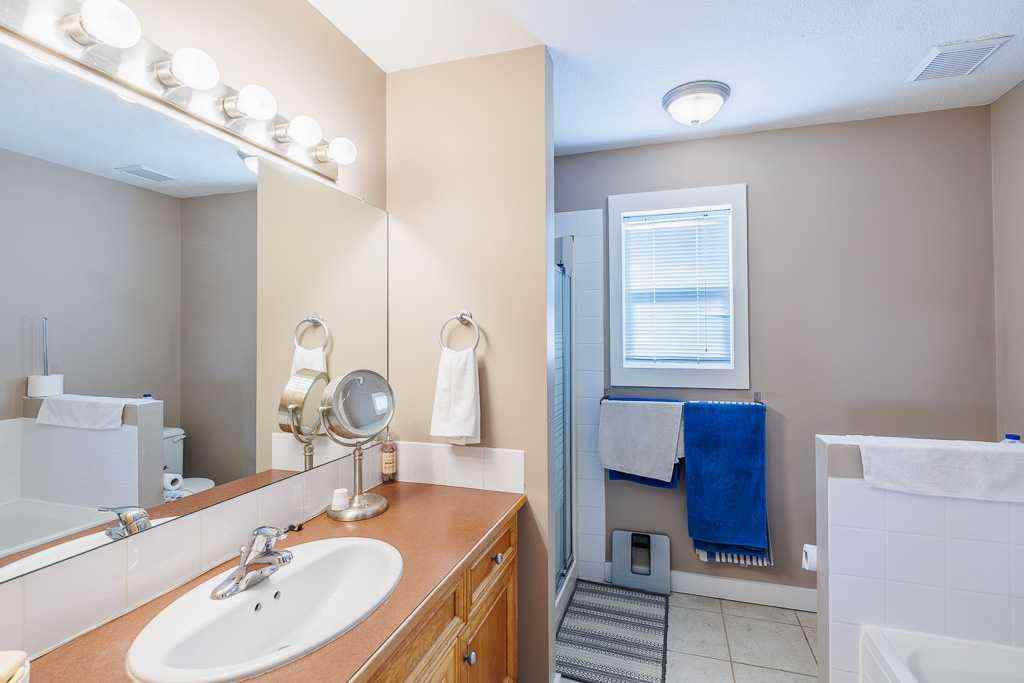 MLS® A2262476 - 65 Fern Glade Crescent  in Fox Run Sylvan Lake, Residential