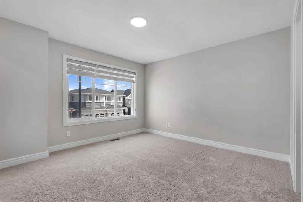 MLS® A2262487 - 41 Sunrise Heights  in Sunset Ridge Cochrane, Residential