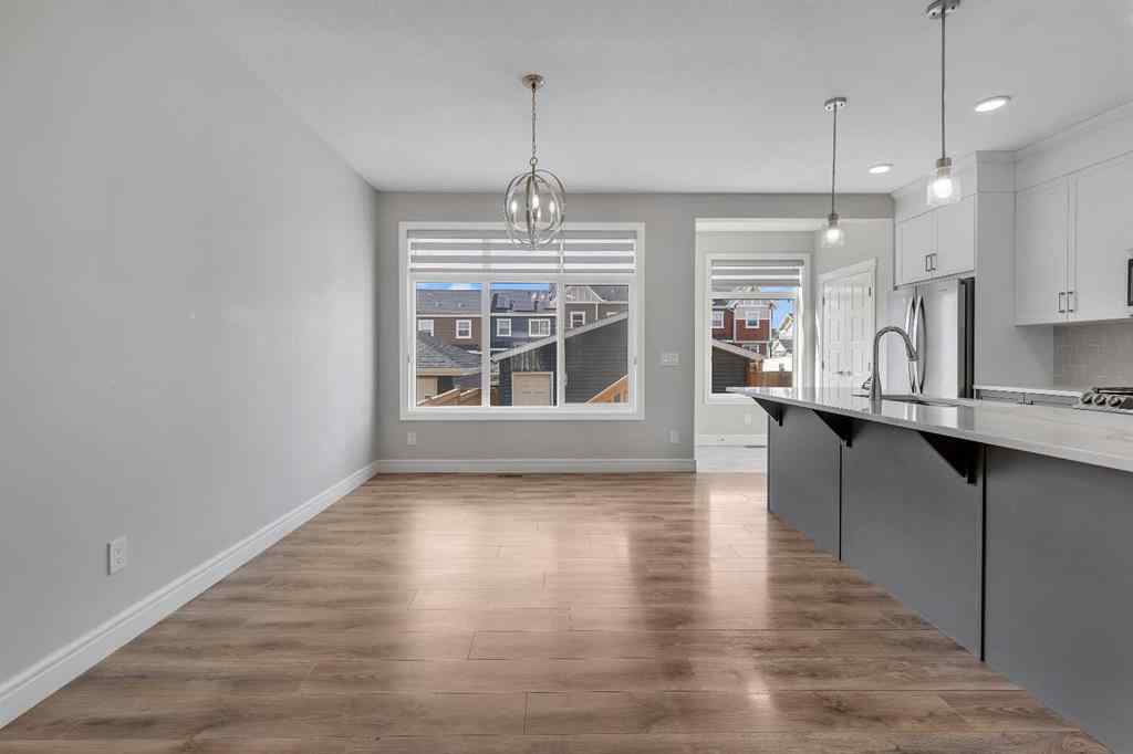 MLS® A2262487 - 41 Sunrise Heights  in Sunset Ridge Cochrane, Residential