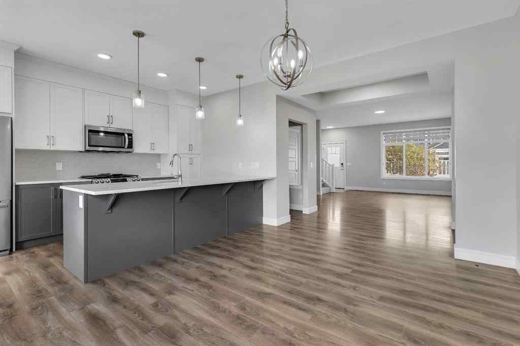 MLS® A2262487 - 41 Sunrise Heights  in Sunset Ridge Cochrane, Residential