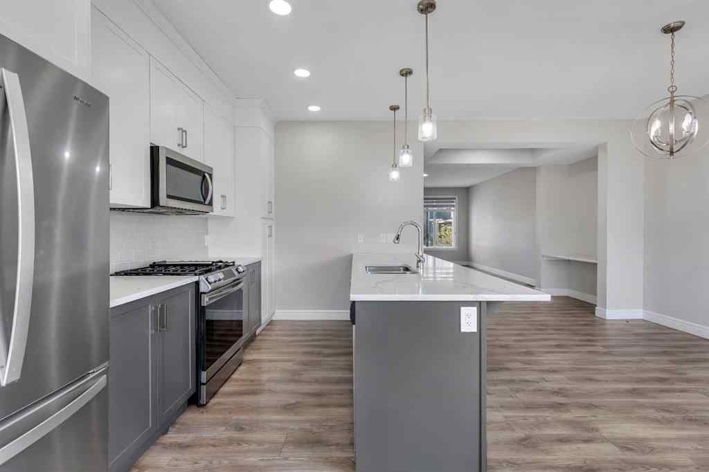 MLS® A2262487 - 41 Sunrise Heights  in Sunset Ridge Cochrane, Residential