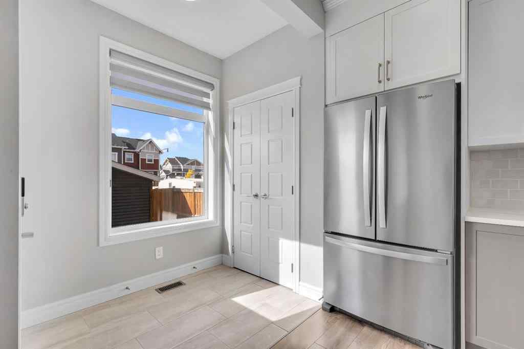 MLS® A2262487 - 41 Sunrise Heights  in Sunset Ridge Cochrane, Residential