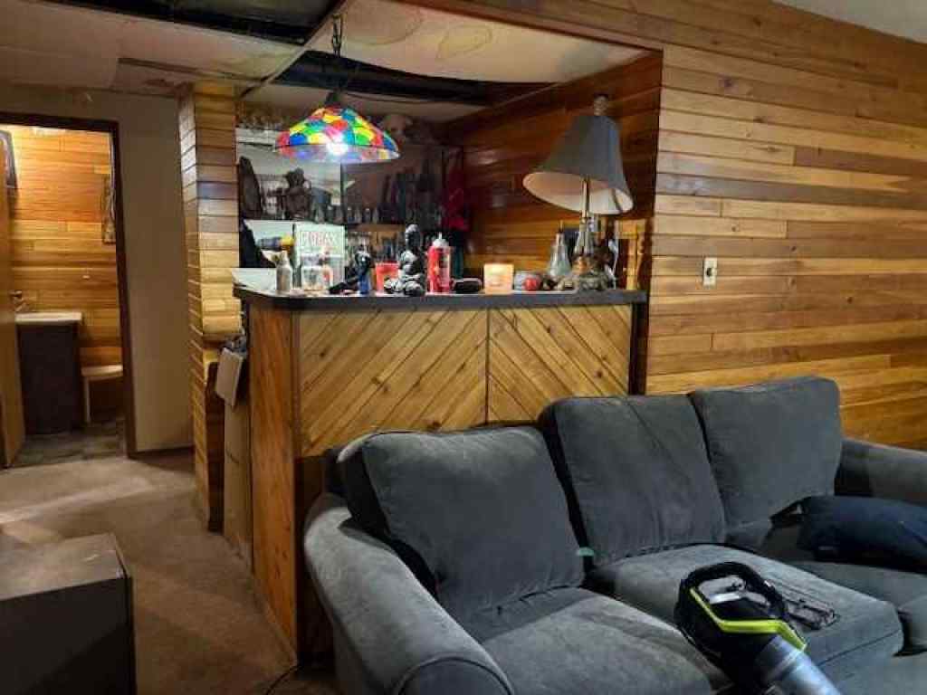 MLS® A2262494 - 5232 55 Avenue  in NONE Eckville, Residential