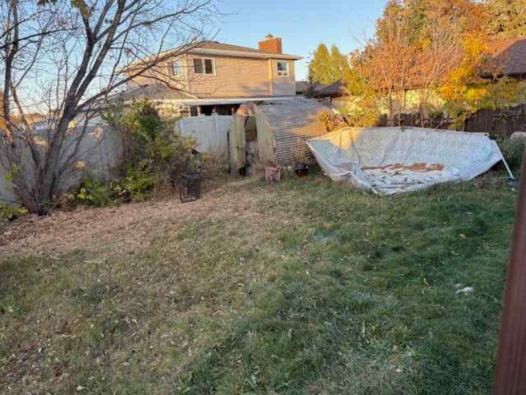 MLS® A2262494 - 5232 55 Avenue  in NONE Eckville, Residential