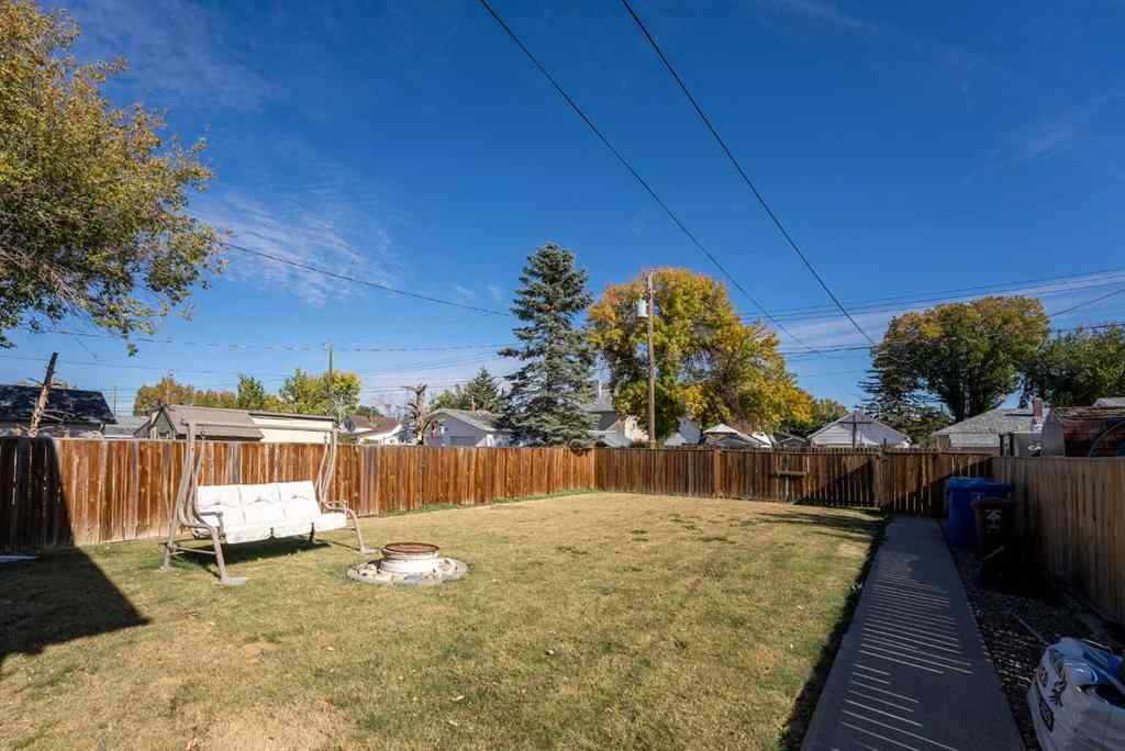 MLS® A2262497 - 5107 53 Street  in NONE Taber, Residential