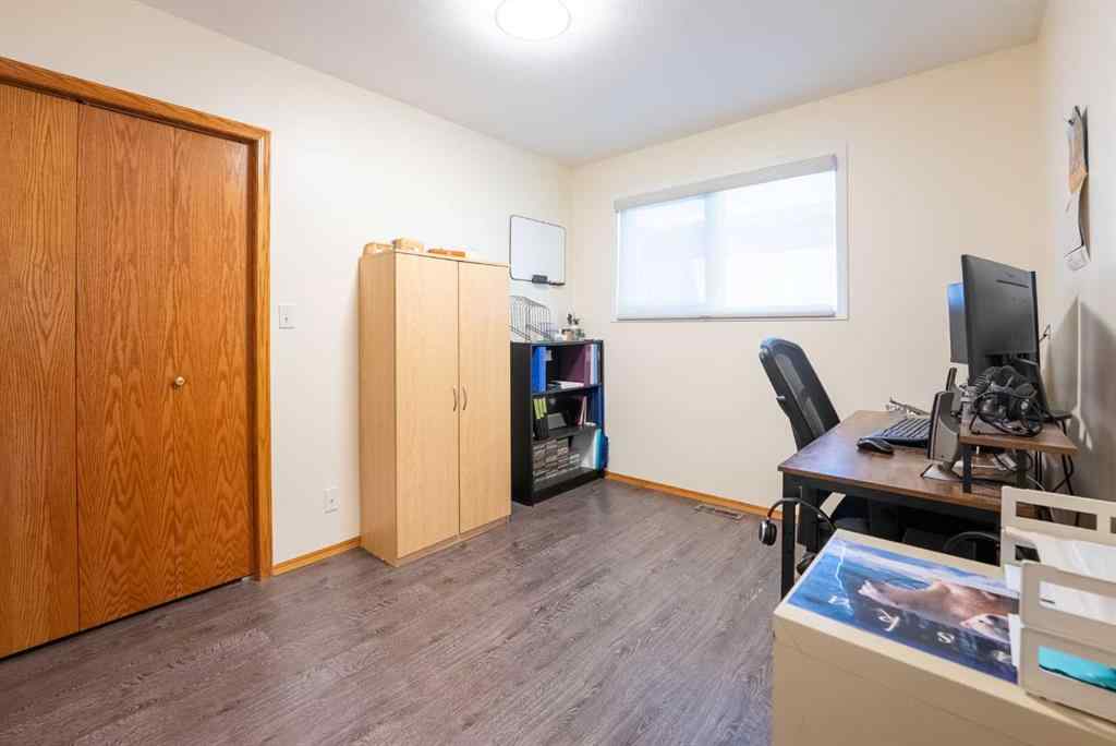 MLS® A2262497 - 5107 53 Street  in NONE Taber, Residential