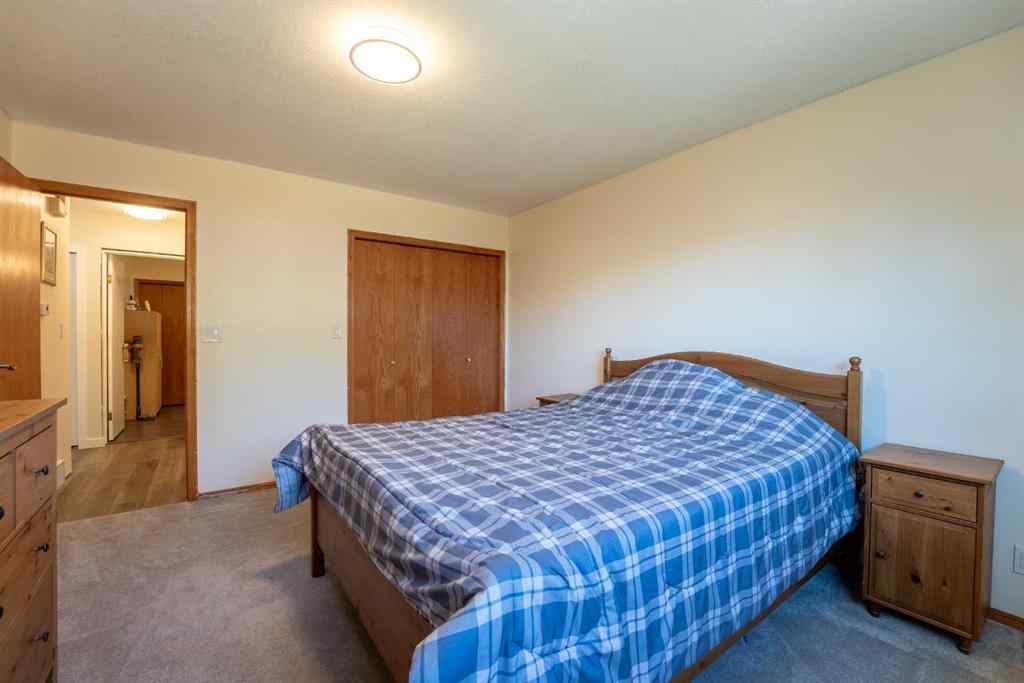 MLS® A2262497 - 5107 53 Street  in NONE Taber, Residential