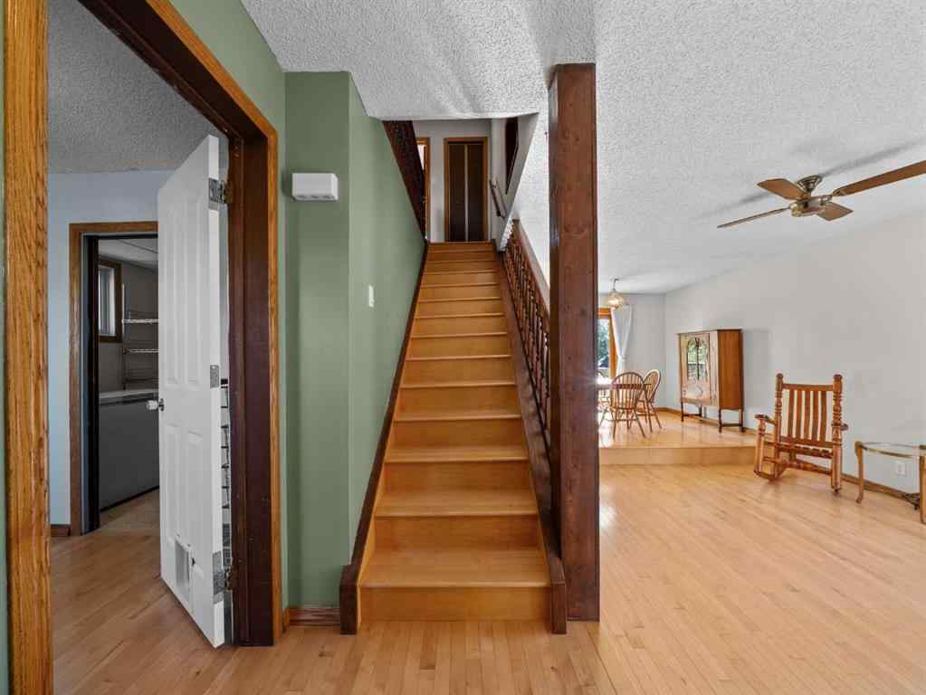 MLS® A2262503 - 47 Elk Hill SE in Edgewater Airdrie, Residential