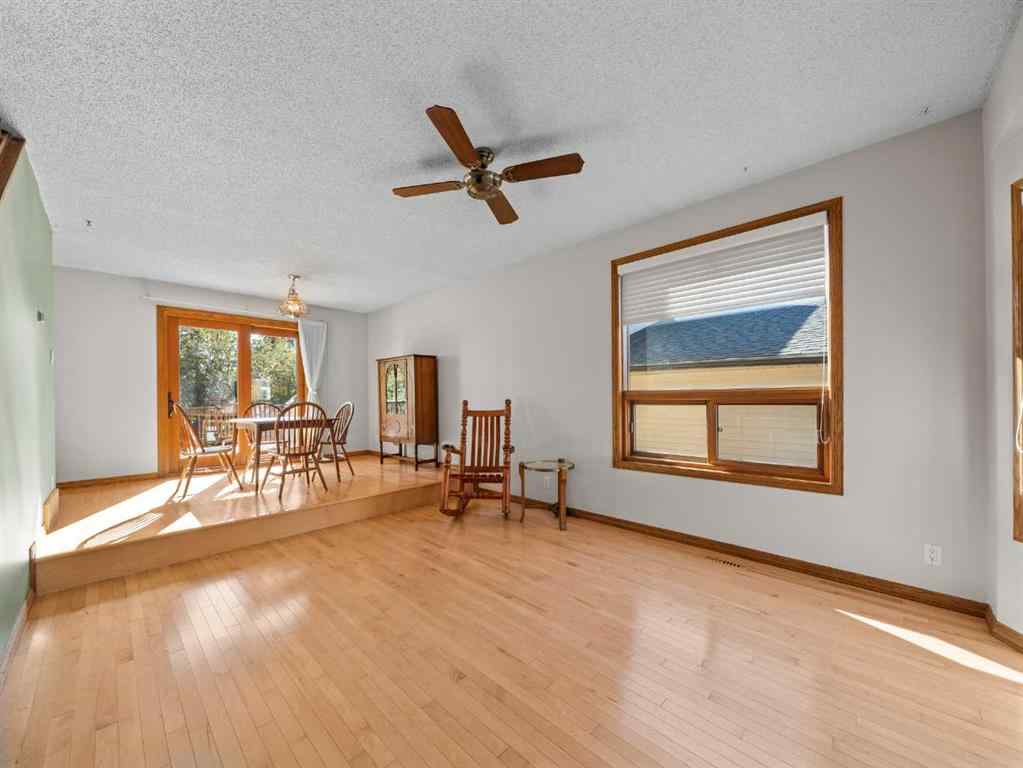 MLS® A2262503 - 47 Elk Hill SE in Edgewater Airdrie, Residential