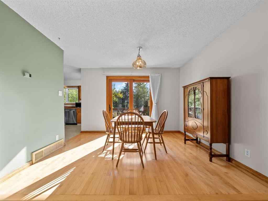 MLS® A2262503 - 47 Elk Hill SE in Edgewater Airdrie, Residential