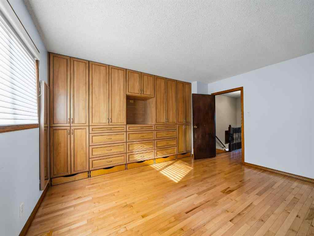 MLS® A2262503 - 47 Elk Hill SE in Edgewater Airdrie, Residential