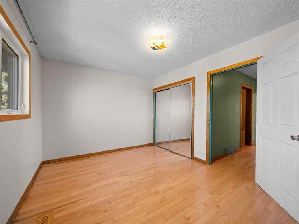 MLS® A2262503 - 47 Elk Hill SE in Edgewater Airdrie, Residential