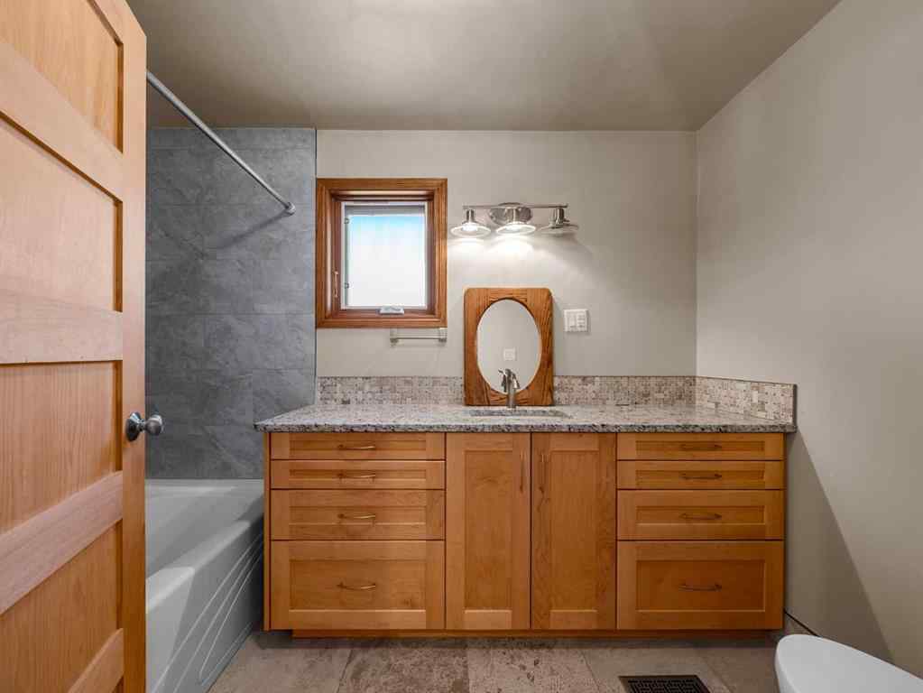 MLS® A2262503 - 47 Elk Hill SE in Edgewater Airdrie, Residential