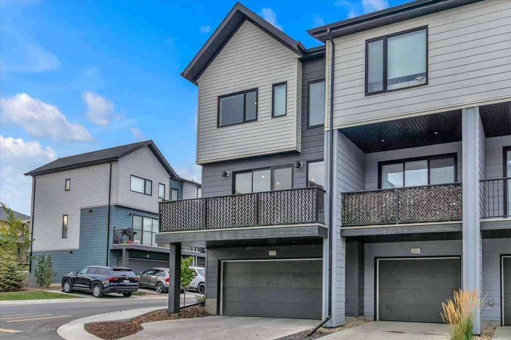 MLS® A2262510 - 203 Evanscrest Square NW in Evanston Calgary, Residential