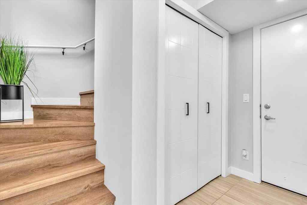 MLS® A2262510 - 203 Evanscrest Square NW in Evanston Calgary, Residential