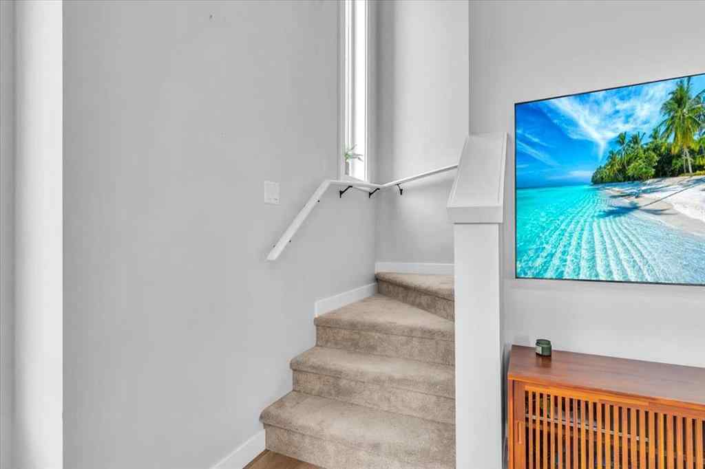 MLS® A2262510 - 203 Evanscrest Square NW in Evanston Calgary, Residential