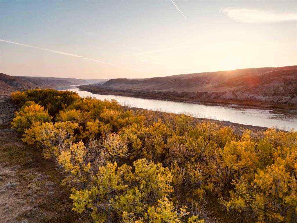 MLS® A2262513 - 21468 Range Road 13   in NONE Bindloss, Residential