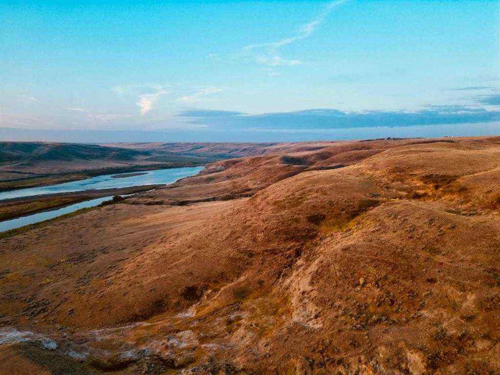 MLS® A2262513 - 21468 Range Road 13   in NONE Bindloss, Residential