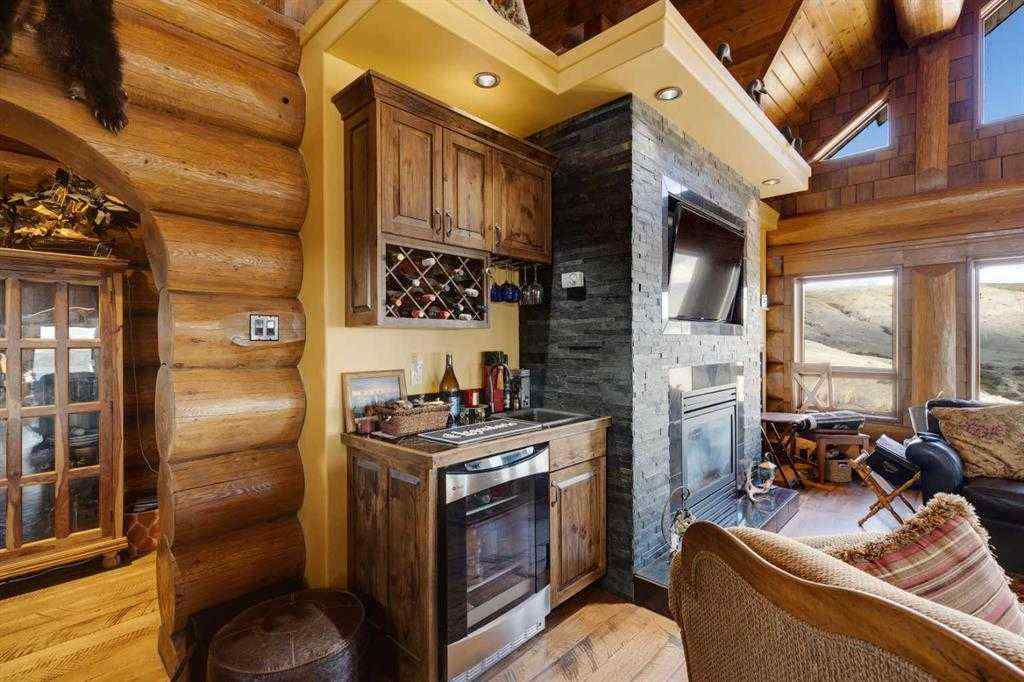 MLS® A2262513 - 21468 Range Road 13   in NONE Bindloss, Residential