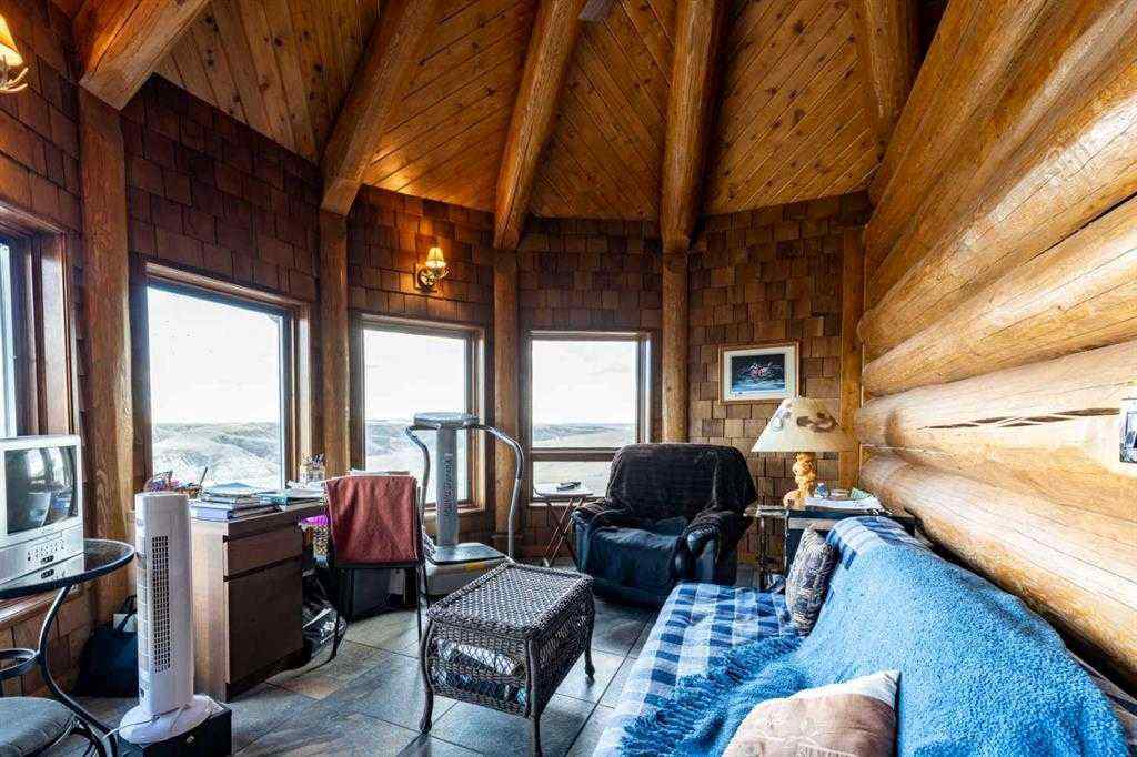 MLS® A2262513 - 21468 Range Road 13   in NONE Bindloss, Residential