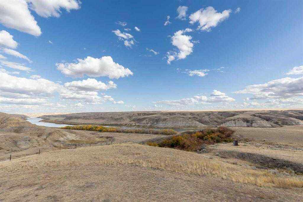 MLS® A2262513 - 21468 Range Road 13   in NONE Bindloss, Residential