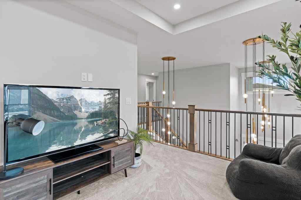 MLS® A2262514 - 3 Waterford Manor  in NONE Chestermere, Residential