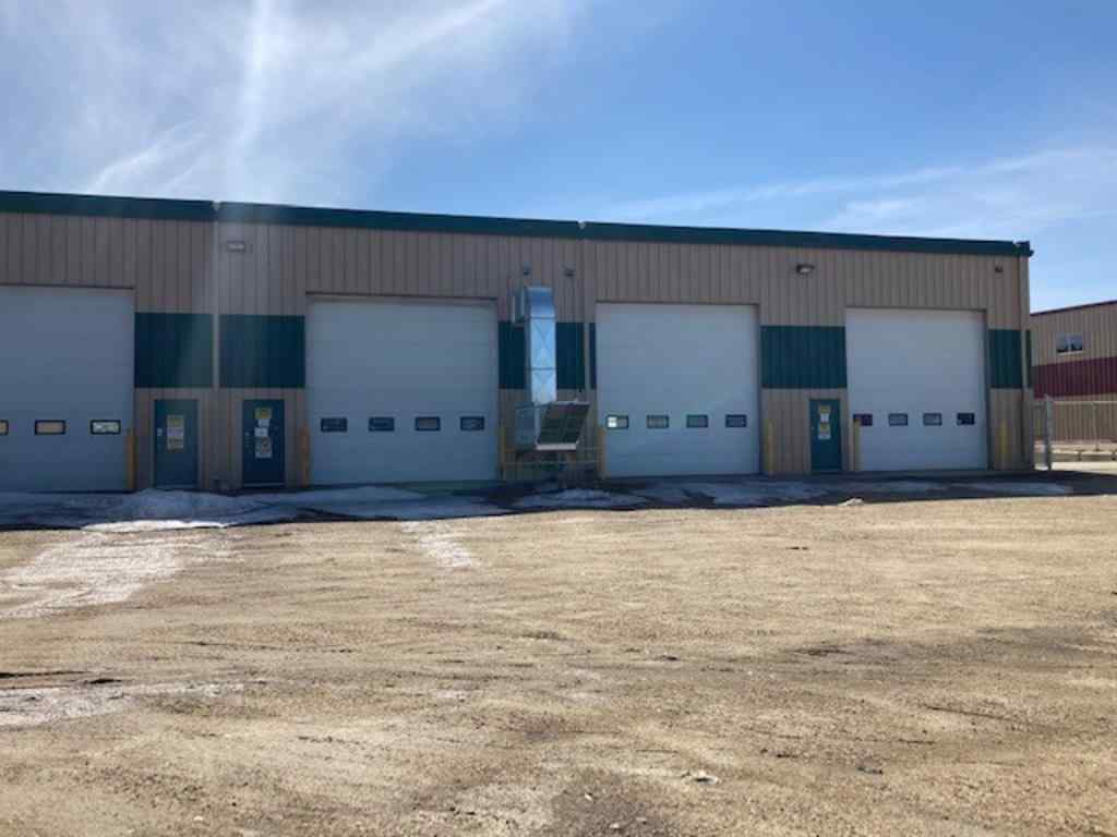 MLS® A2262517 - Unit #Bay #6 & 7 10602 79 Avenue  in NONE Clairmont, Commercial