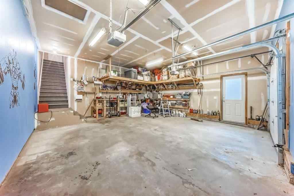 MLS® A2262519 - 82 Sierra Morena Green SW in Signal Hill Calgary, Residential