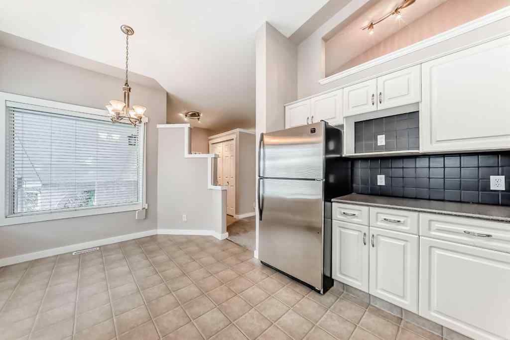 MLS® A2262519 - 82 Sierra Morena Green SW in Signal Hill Calgary, Residential