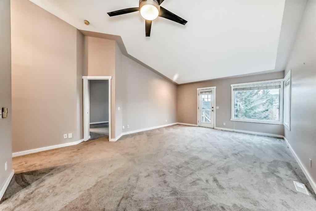 MLS® A2262519 - 82 Sierra Morena Green SW in Signal Hill Calgary, Residential