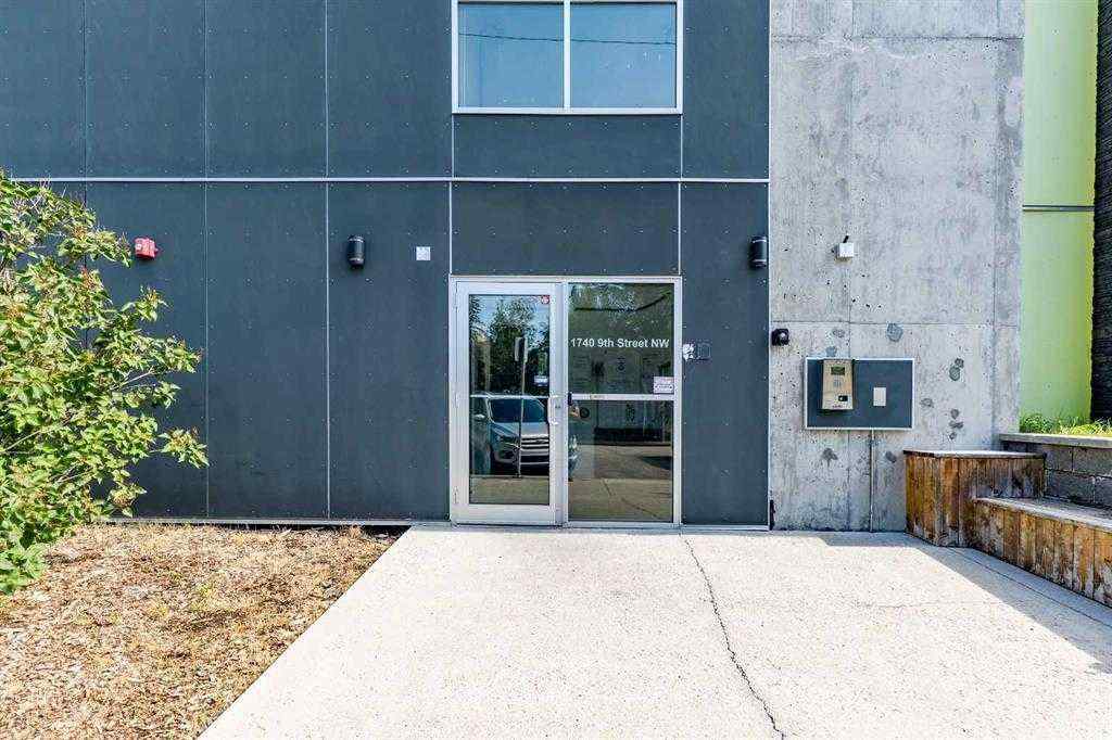 MLS® A2262521 - Unit #308 1740 9 Street NW in Mount Pleasant Calgary, Residential
