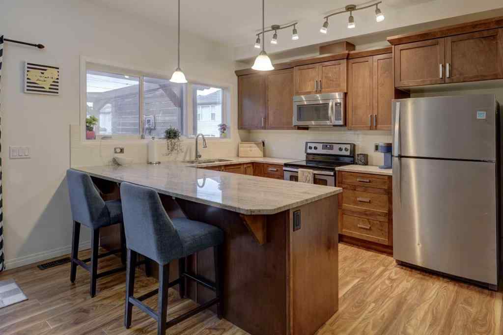 MLS® A2262525 - 468 Hillcrest Circle SW in Hillcrest Airdrie, Residential