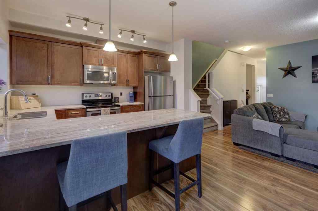 MLS® A2262525 - 468 Hillcrest Circle SW in Hillcrest Airdrie, Residential