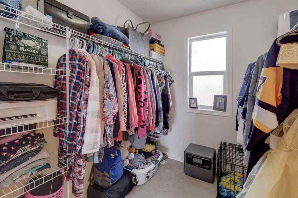 MLS® A2262525 - 468 Hillcrest Circle SW in Hillcrest Airdrie, Residential