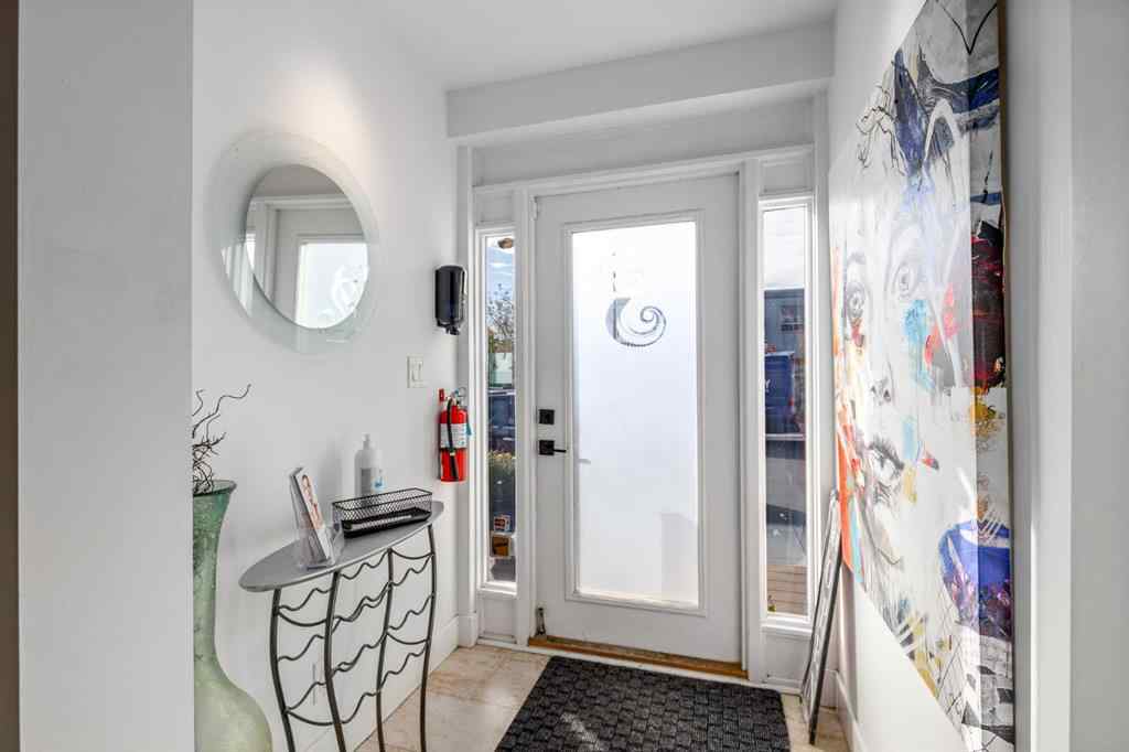 MLS® A2262527 - 2032 34 Avenue SW in South Calgary Calgary, Commercial