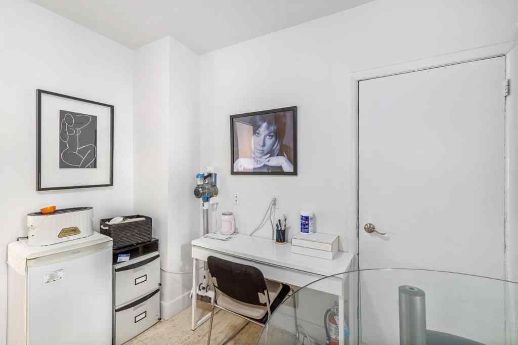 MLS® A2262527 - 2032 34 Avenue SW in South Calgary Calgary, Commercial