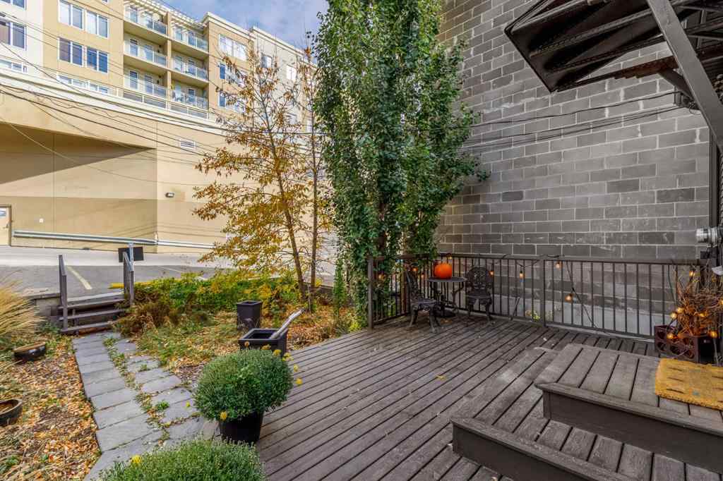 MLS® A2262527 - 2032 34 Avenue SW in South Calgary Calgary, Commercial