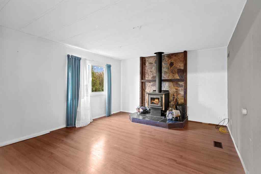 MLS® A2262531 - 316 3 Street N in NONE Vulcan, Residential