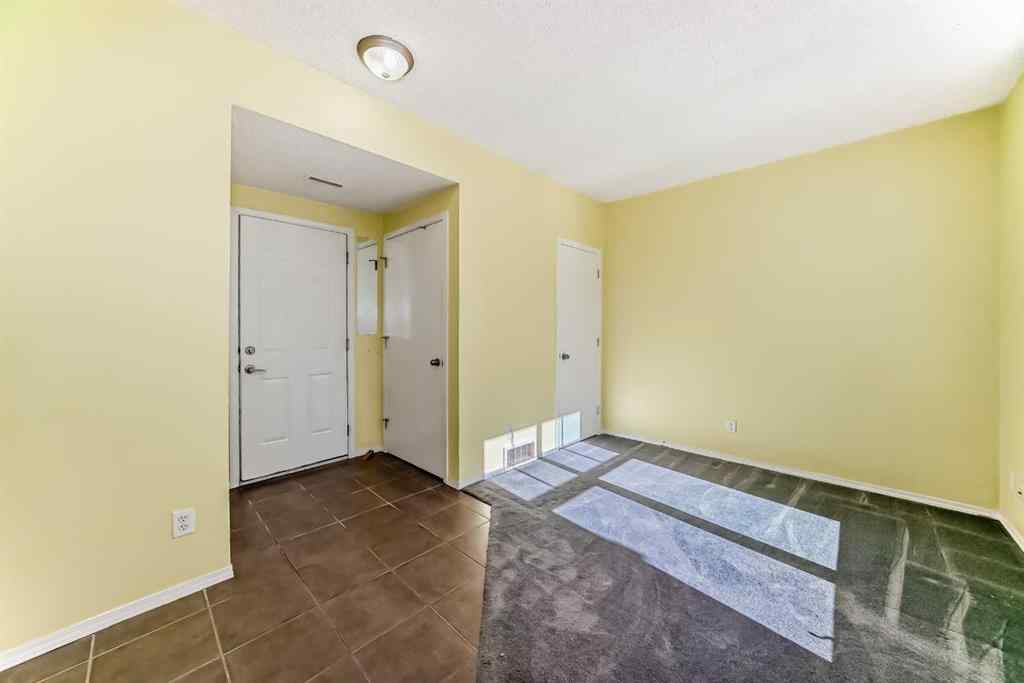 MLS® A2262533 - 63 Toscana Gardens NW in Tuscany Calgary, Residential