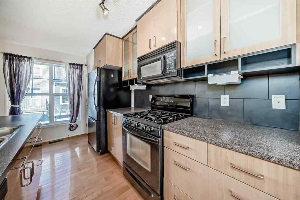 MLS® A2262533 - 63 Toscana Gardens NW in Tuscany Calgary, Residential