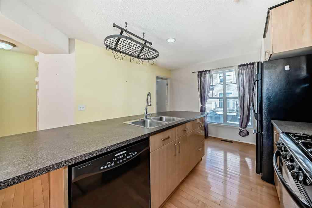 MLS® A2262533 - 63 Toscana Gardens NW in Tuscany Calgary, Residential