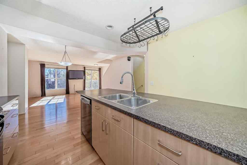 MLS® A2262533 - 63 Toscana Gardens NW in Tuscany Calgary, Residential