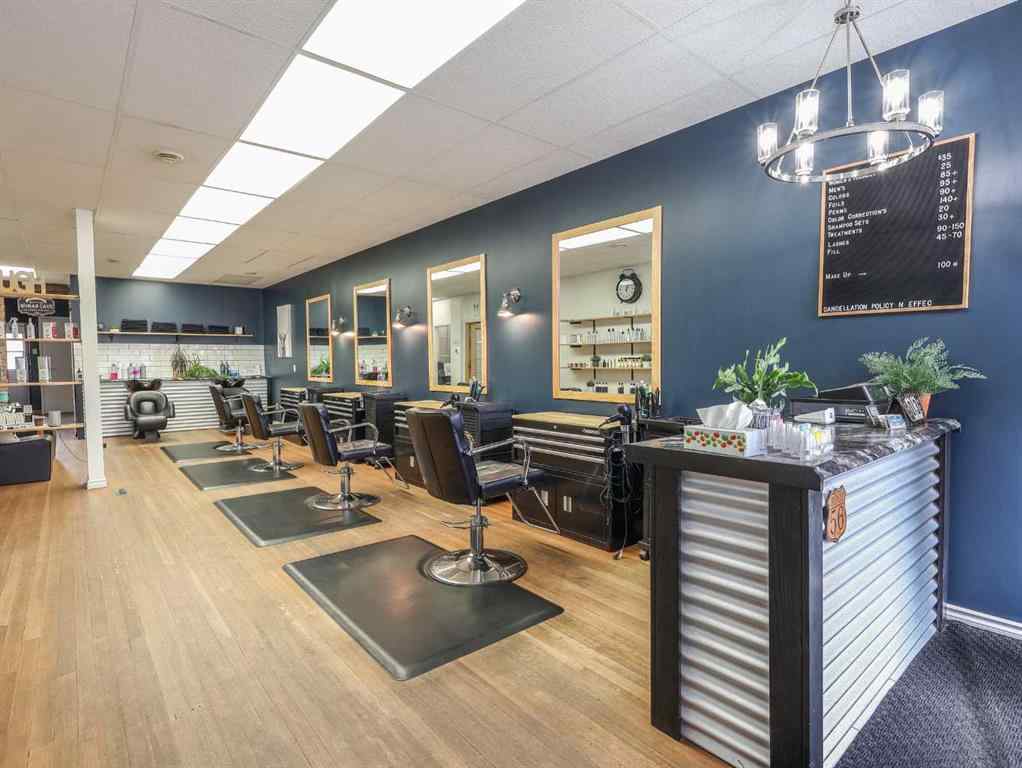 MLS® A2262535 - 5010 50 Street  in Downtown West Stettler, Commercial